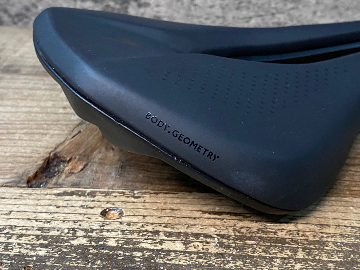 JB407 スペシャライズド SPECIALIZED POWER EXPERT サドル  黒 143mm HOLLOW Ti レール