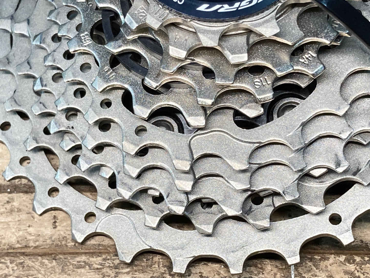 IB877 シマノ SHIMANO アルテグラ ULTEGRA CS-R8000 スプロケット 11-32T 11s