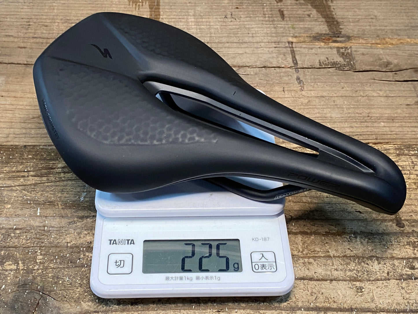 IY564 スペシャライズド SPECIALIZED POWER EXPERT MIRROR サドル 黒 143mm