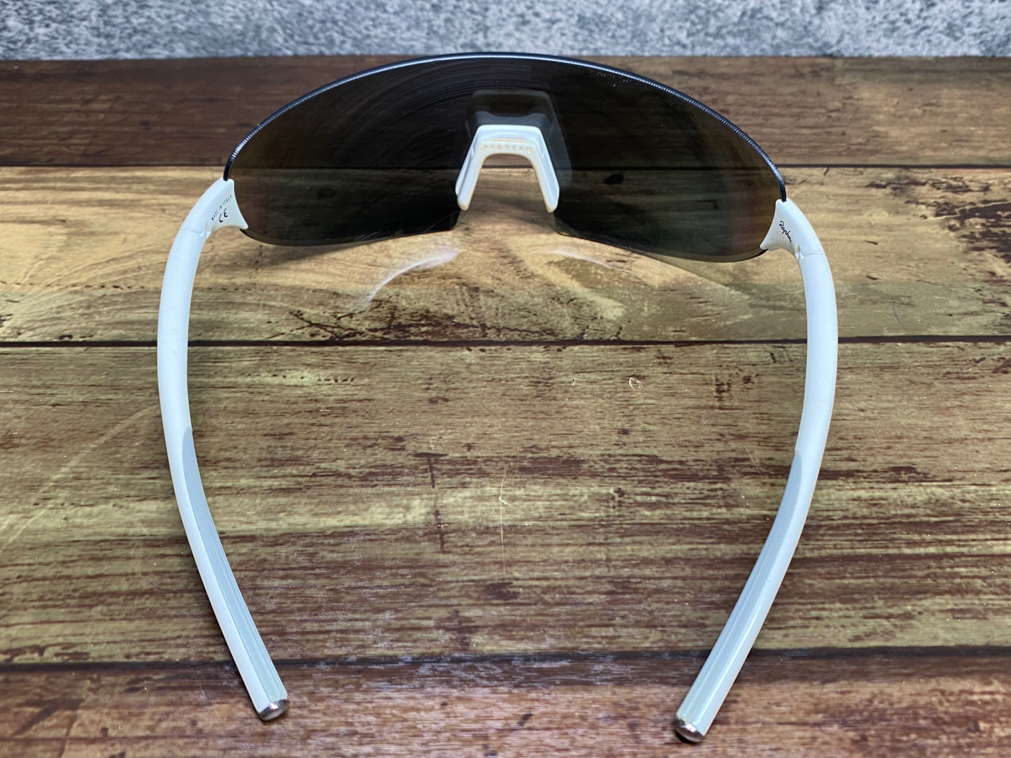 IO939 ラファ Rapha PRO TEAM FLYWEIGHT GLASSES サングラス アイウェア 白