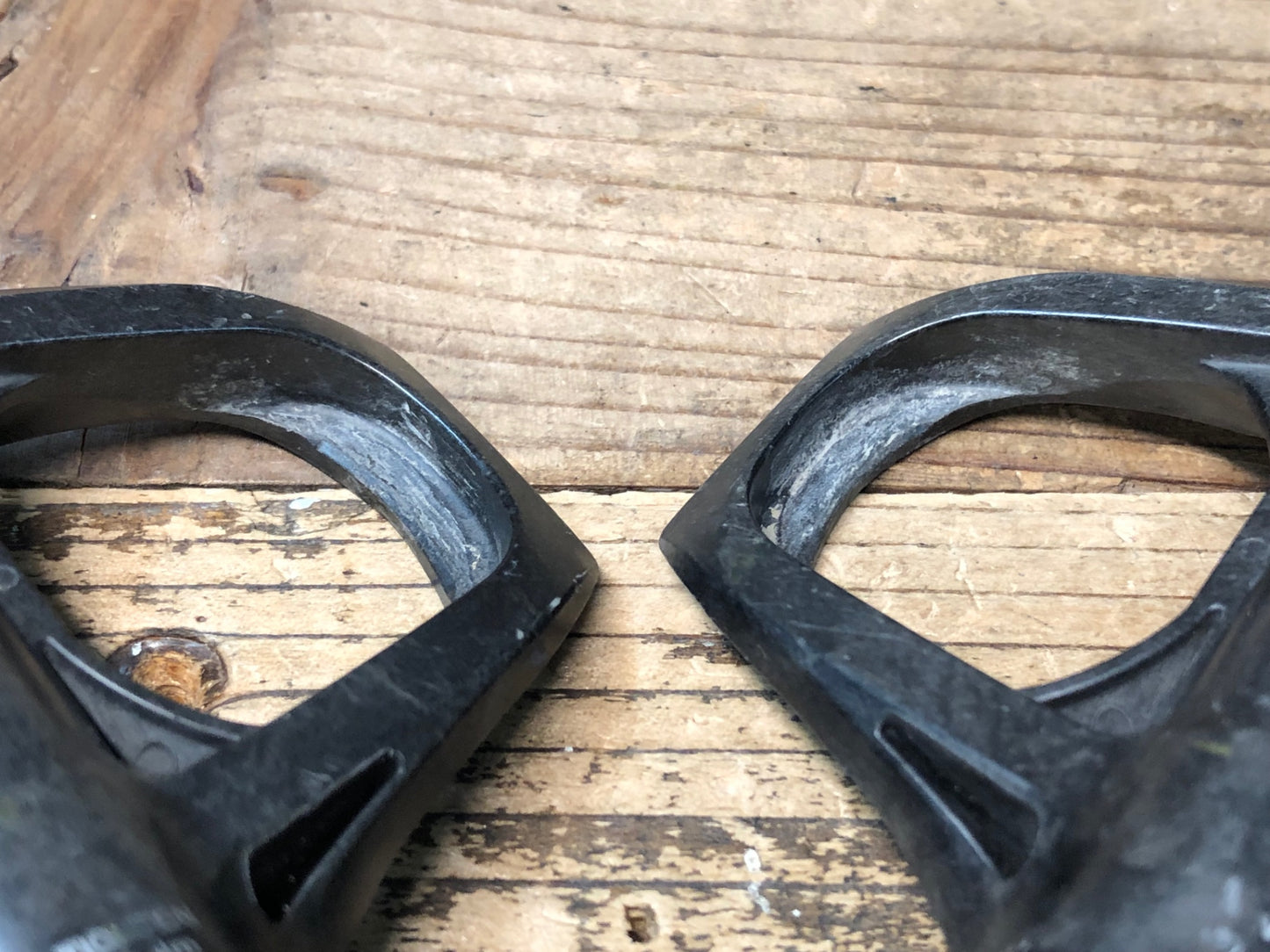 IY898 シマノ SHIMANO 105 PD-5700C ビンディングペダル