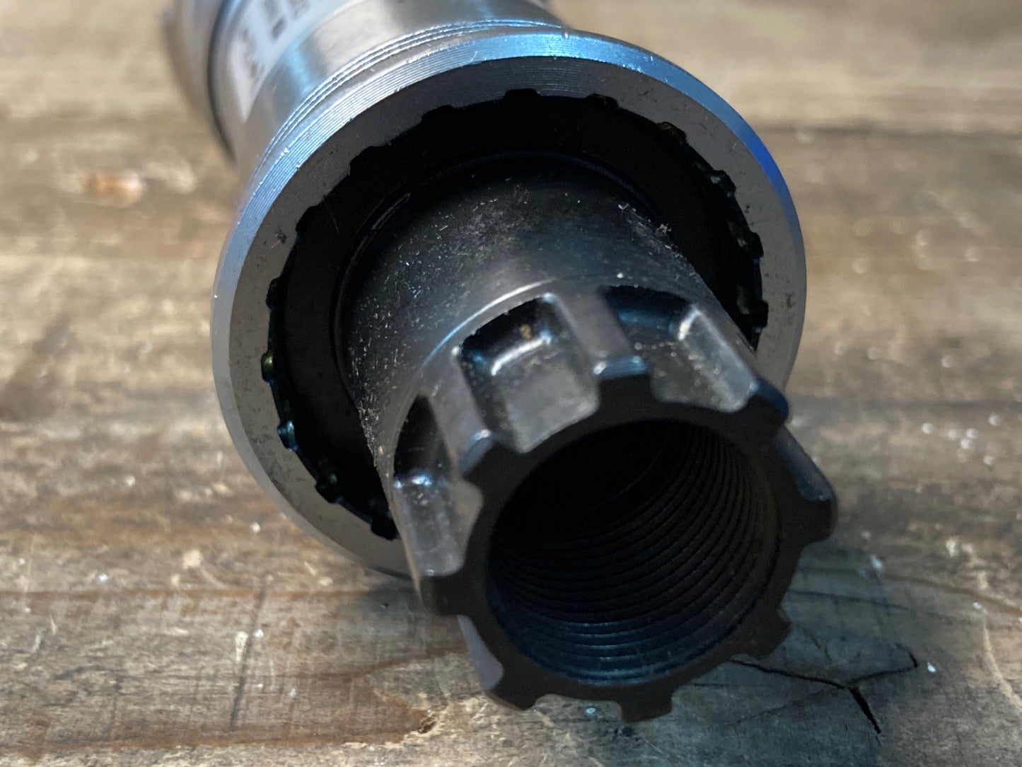 IS156 シマノ SHIMANO ネクサーヴ NEXAVE BB-C900 BB 121mm 68mm