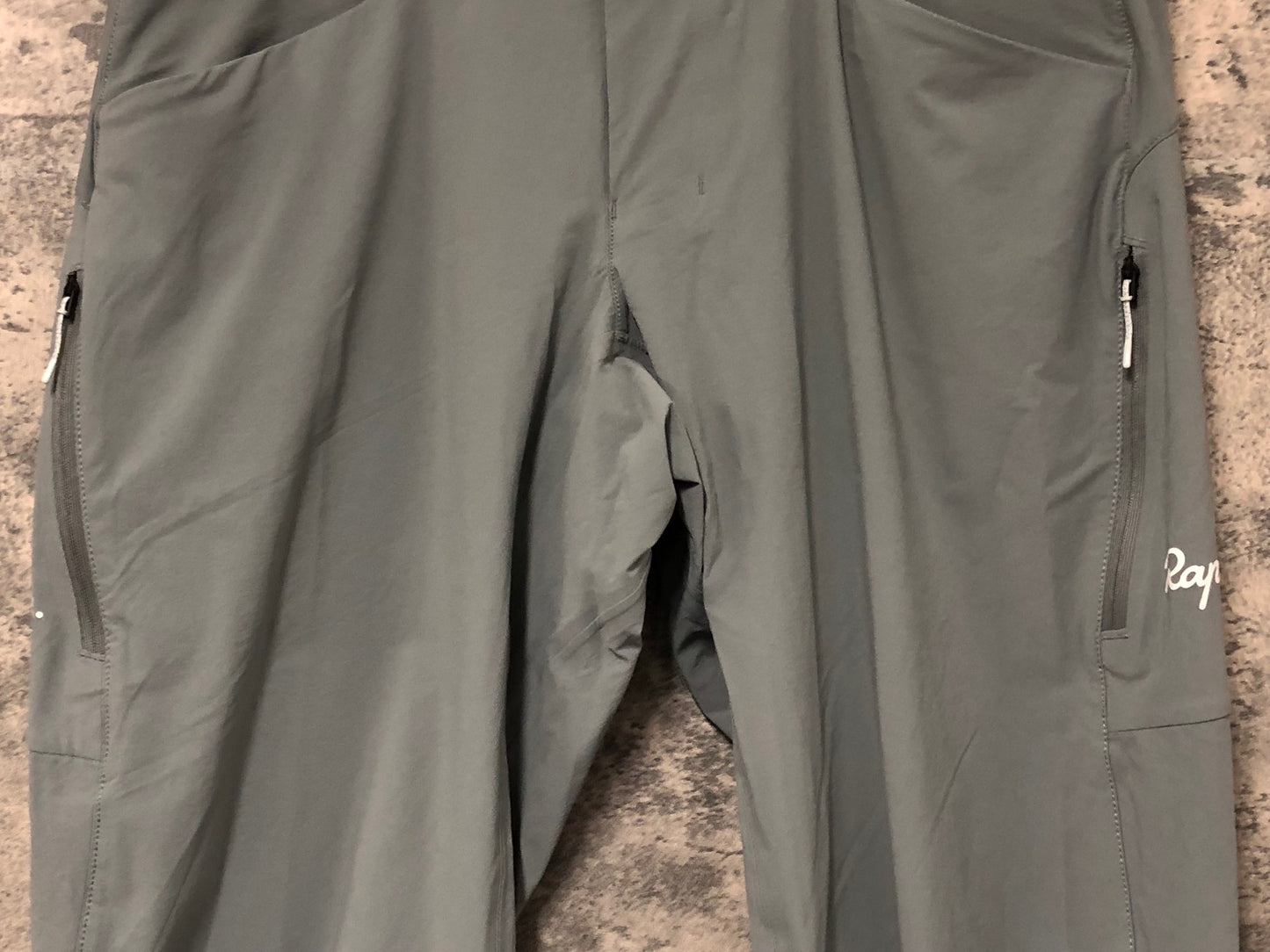 IY737 ラファ Rapha EXPLORE PANTS サイクルパンツ グレー S