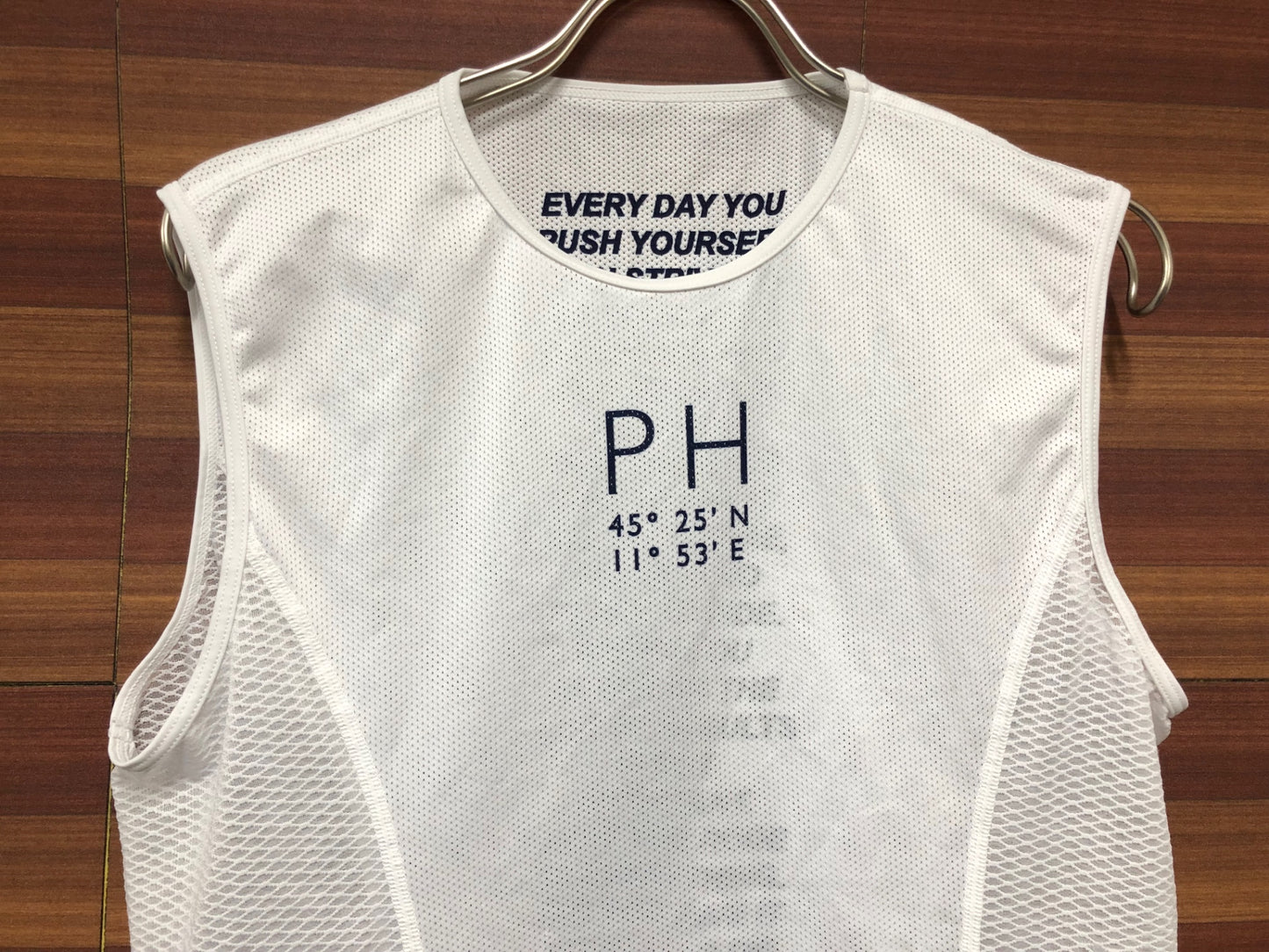 IO587 プッシュハード PUSH HARD ベースレイヤー インナー ノースリーブ XL