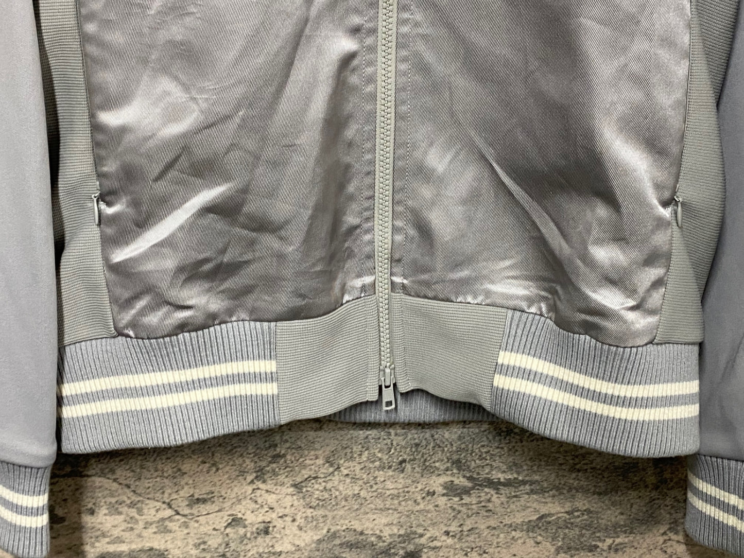 JB757 ナリフリ narifuri 長袖 ブルゾン グレー M