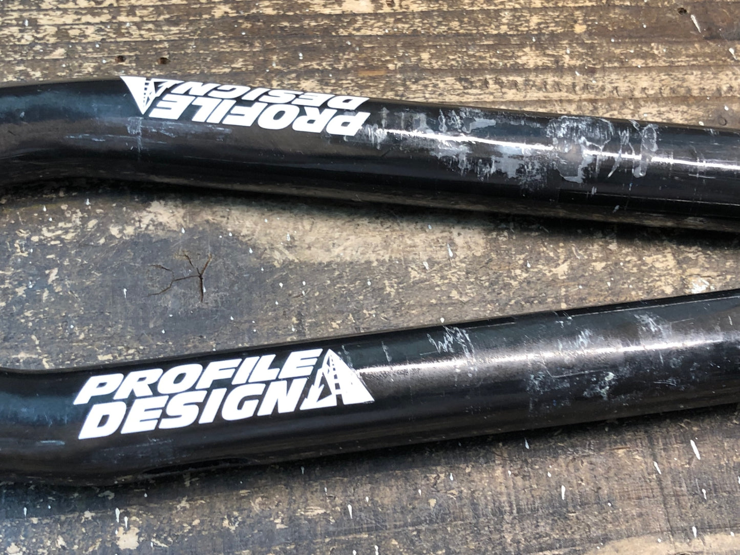 IZ631 プロファイルデザイン PROFILE DESIGN T2+ DHバー カーボン Φ22.2