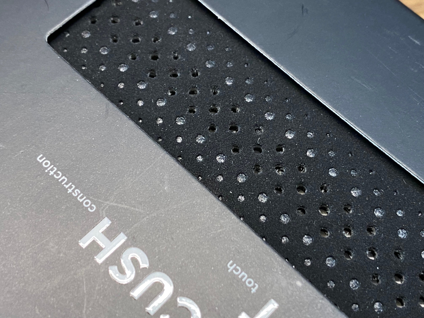 IO376 フィジーク fizik TEMPO BAR TAPE バーテープ 黒