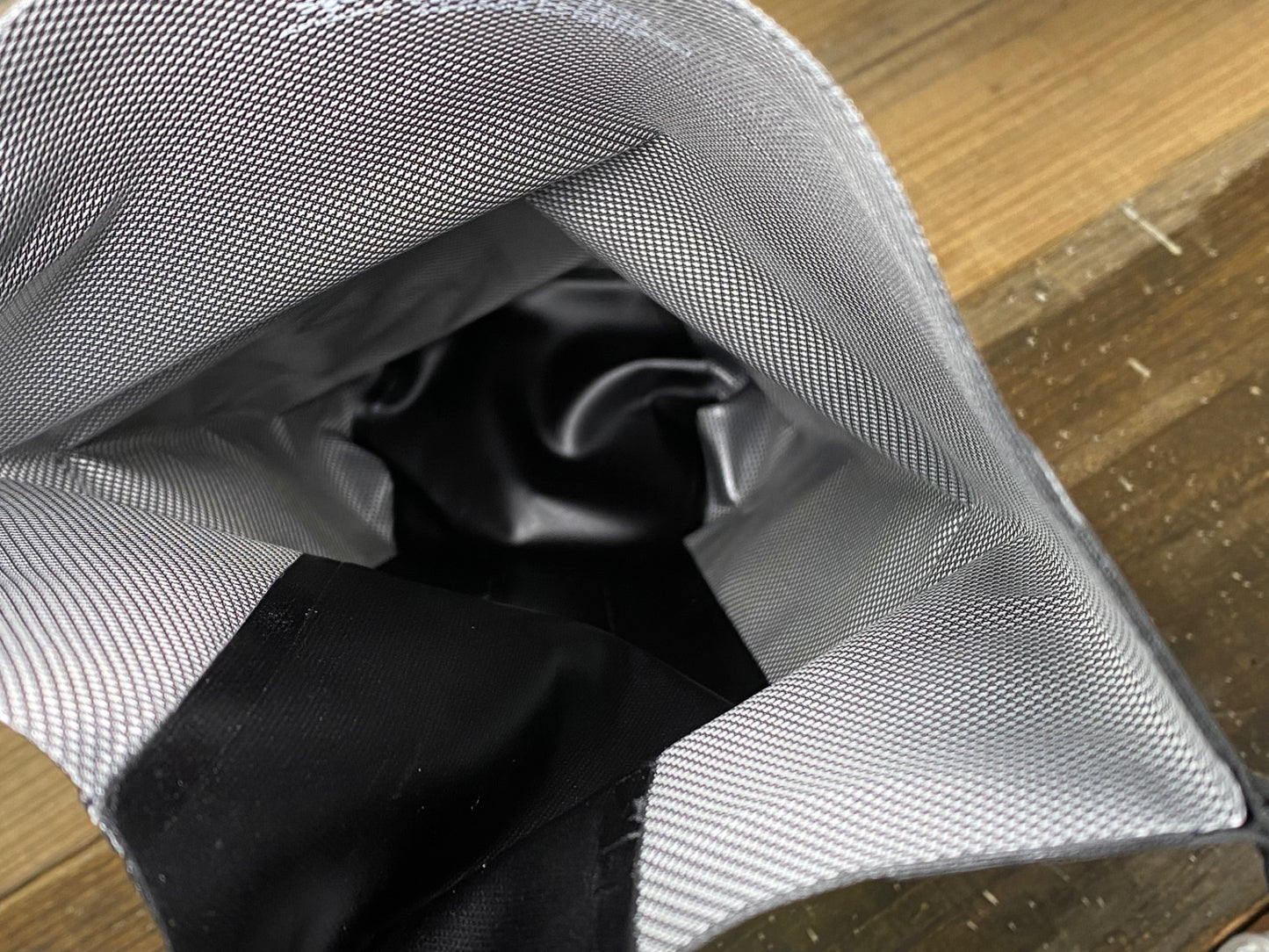 IM700 アピデュラ APIDURA エクスペディション フォーク パック 3Ｌ