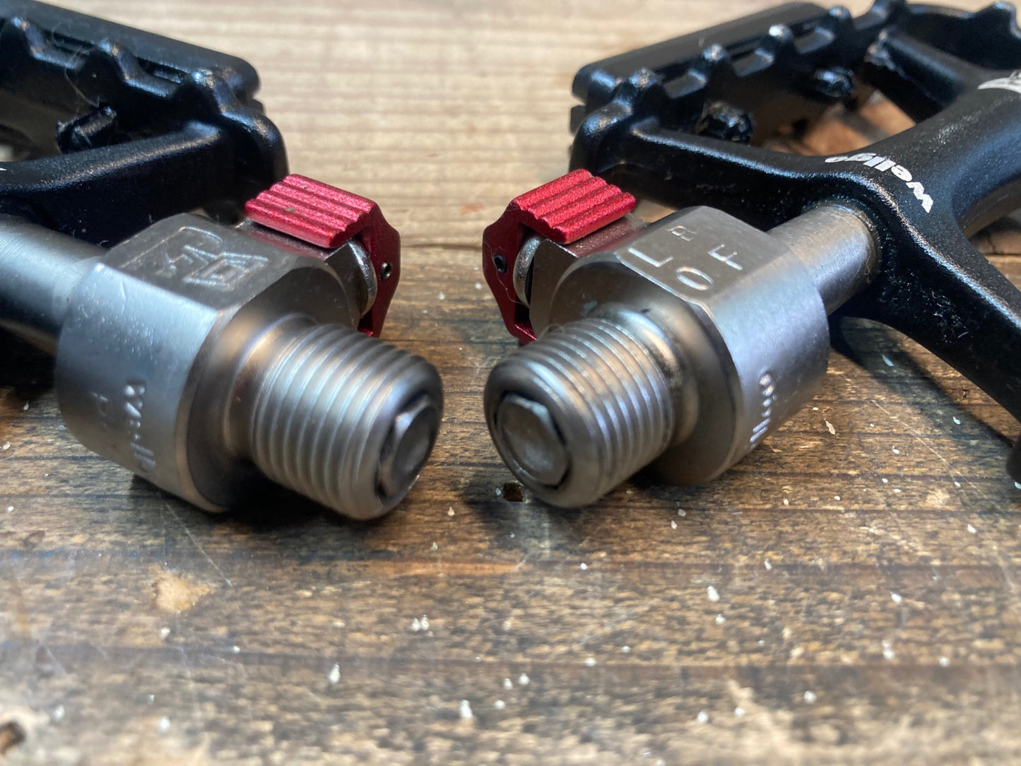 IM351 ウェルゴ wellgo QRD-M111 フラットペダル 黒 着脱式