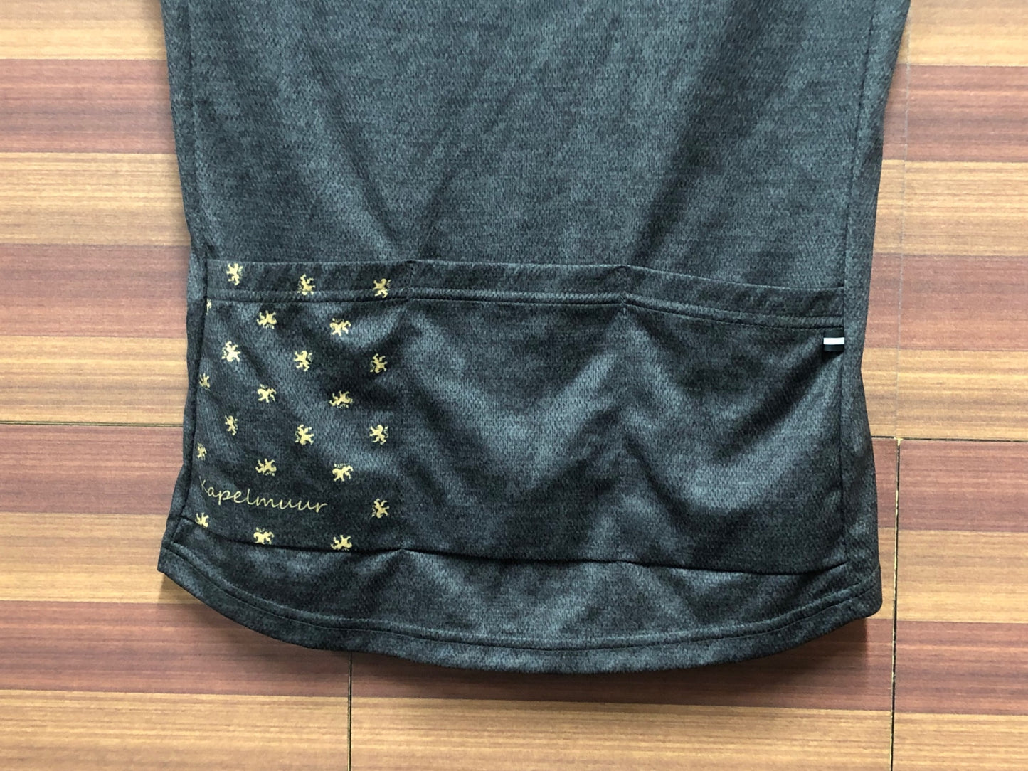 IJ730 カペルミュール KAPELMUUR サイクルジャージ 半袖 S 黒金