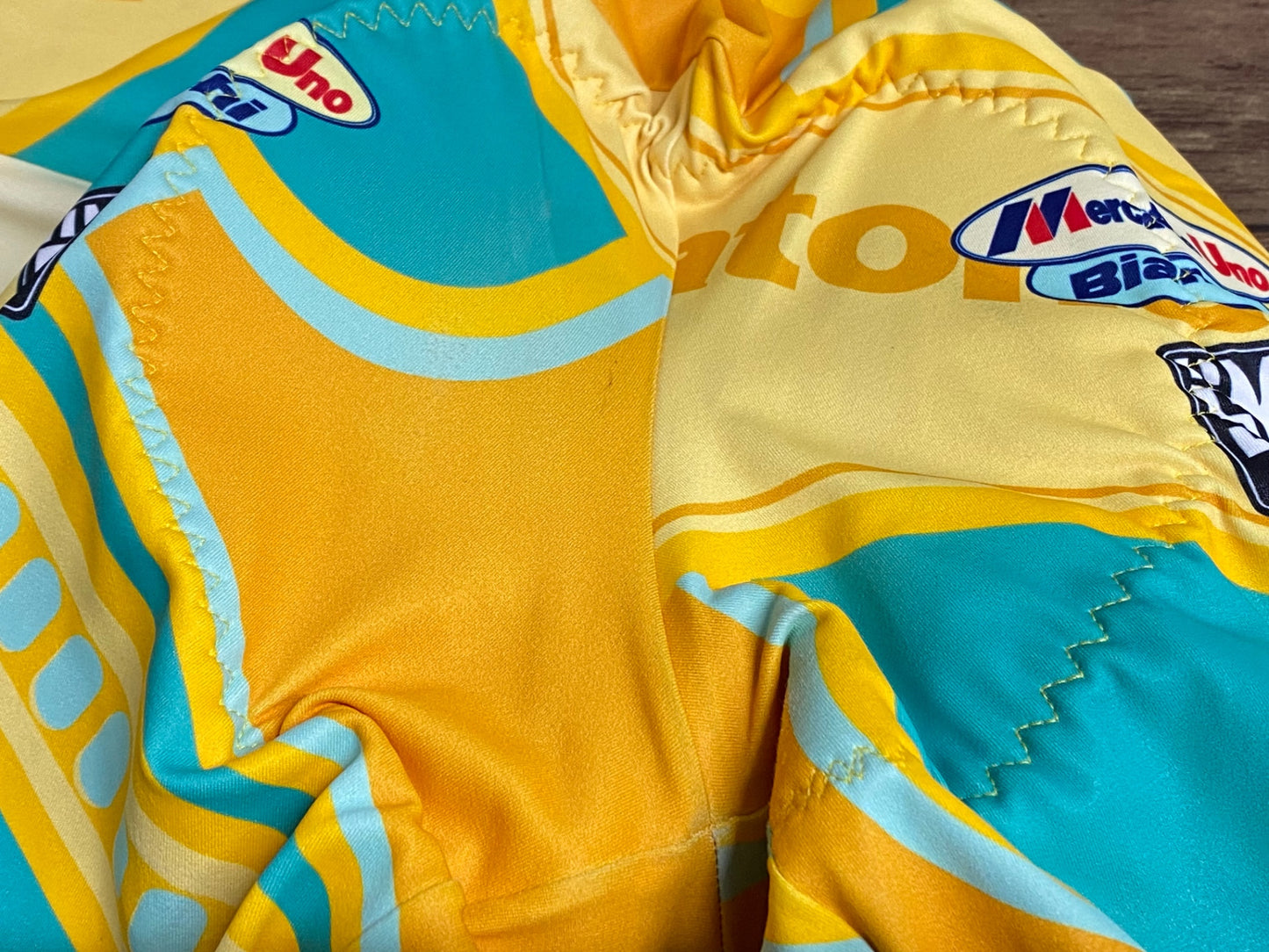 IU613 サンティーニ Santini メルカトーネウノ 半袖 サイクルジャージ ビブショーツ チェレステ 黄 L 上下セット