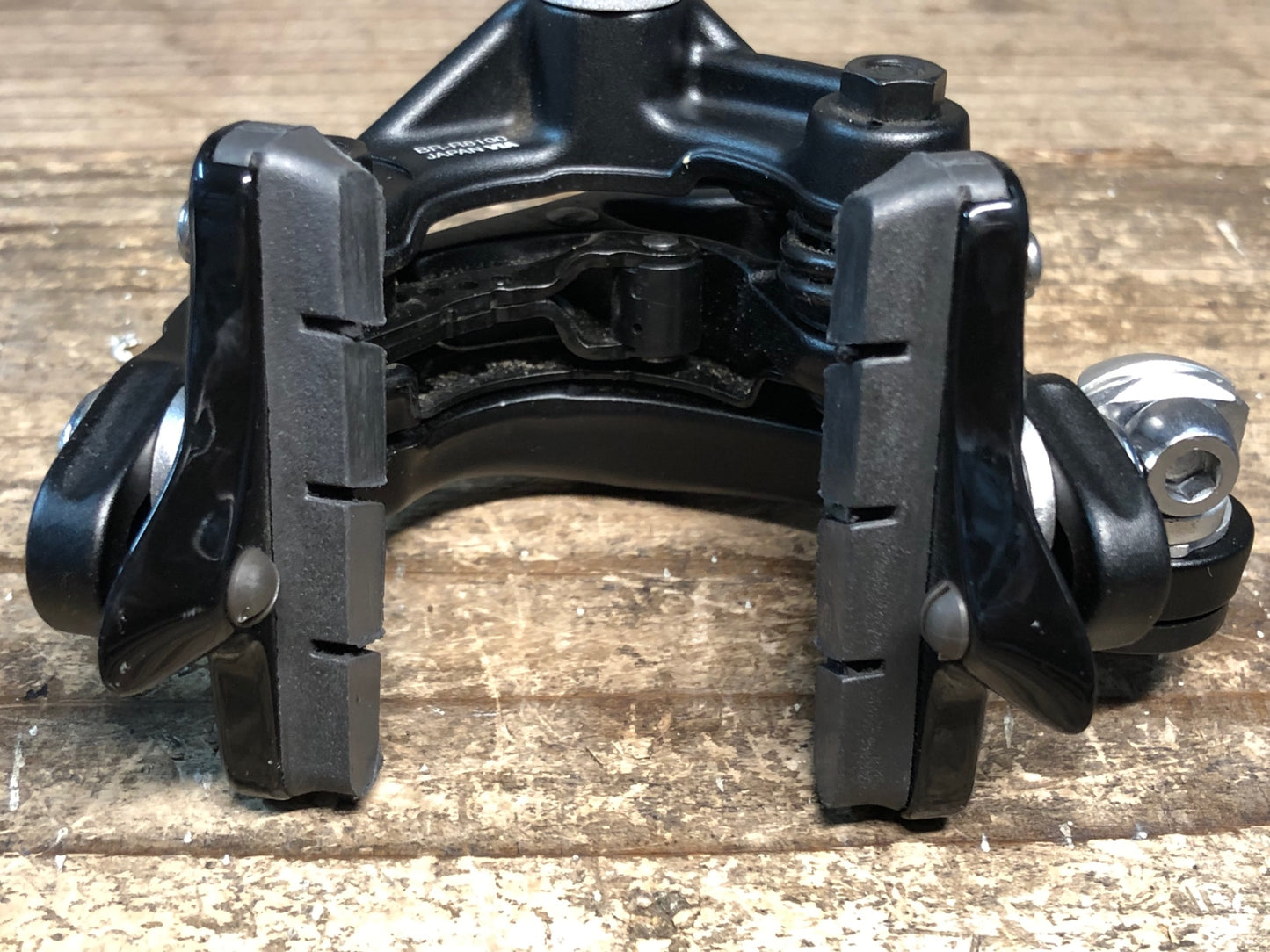 IQ593 シマノ SHIMANO アルテグラ ULTEGRA BR-R8100 キャリパーブレーキ 前後セット