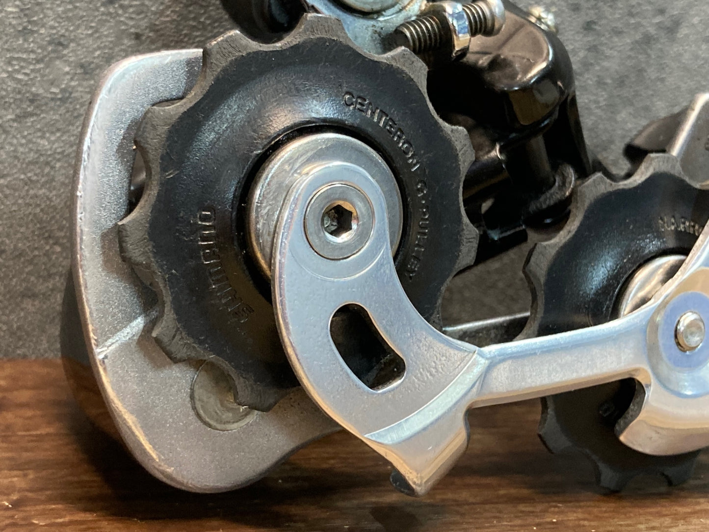 IB132 シマノ SHIMANO 105 RD-5600 リアディレイラー 10S ※傷あり