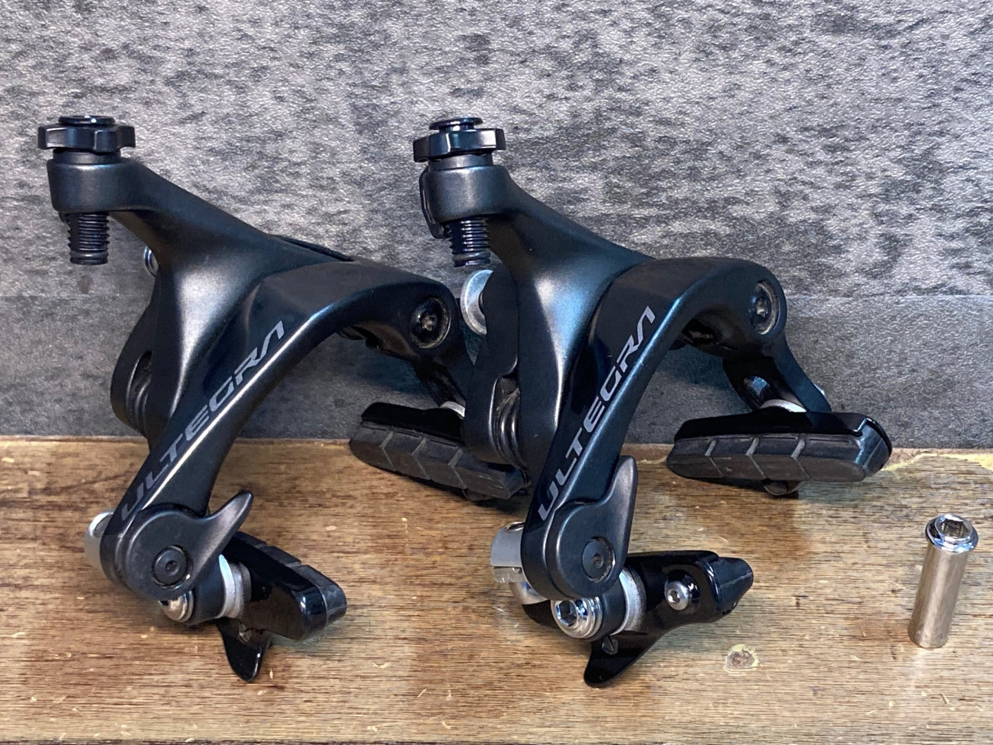 IX773 シマノ SHIMANO アルテグラ ULTEGRA BR-R8100 キャリパーブレーキ 前後セット