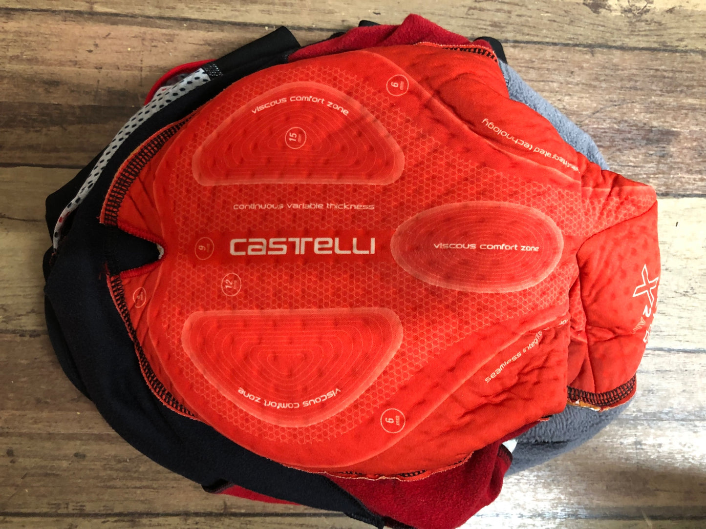 IR202 カステリ castelli ビブタイツ 黒 S レディース
