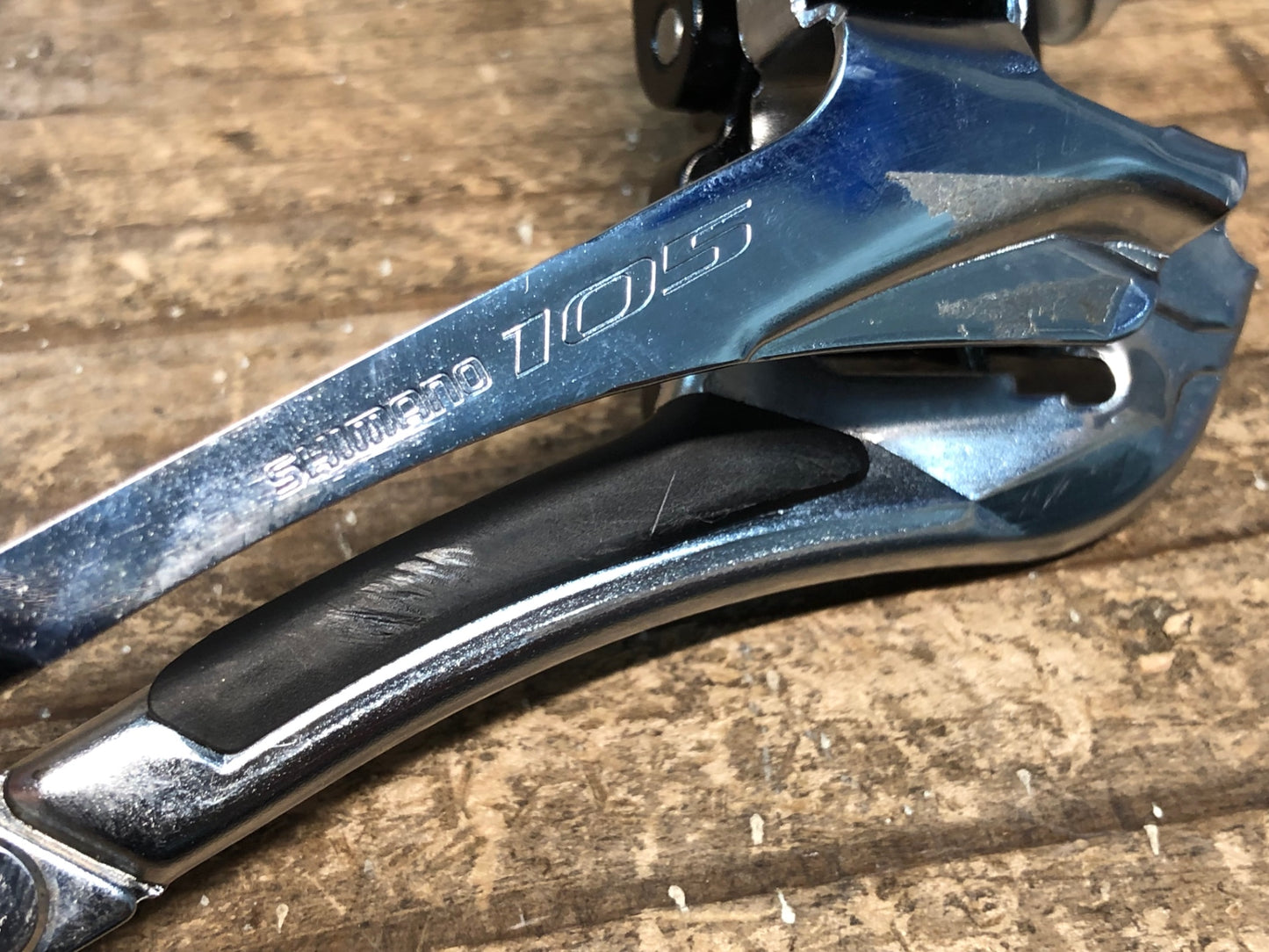 IS313 シマノ SHIMANO 105 FD-5800 フロントディレイラー 2S 直付