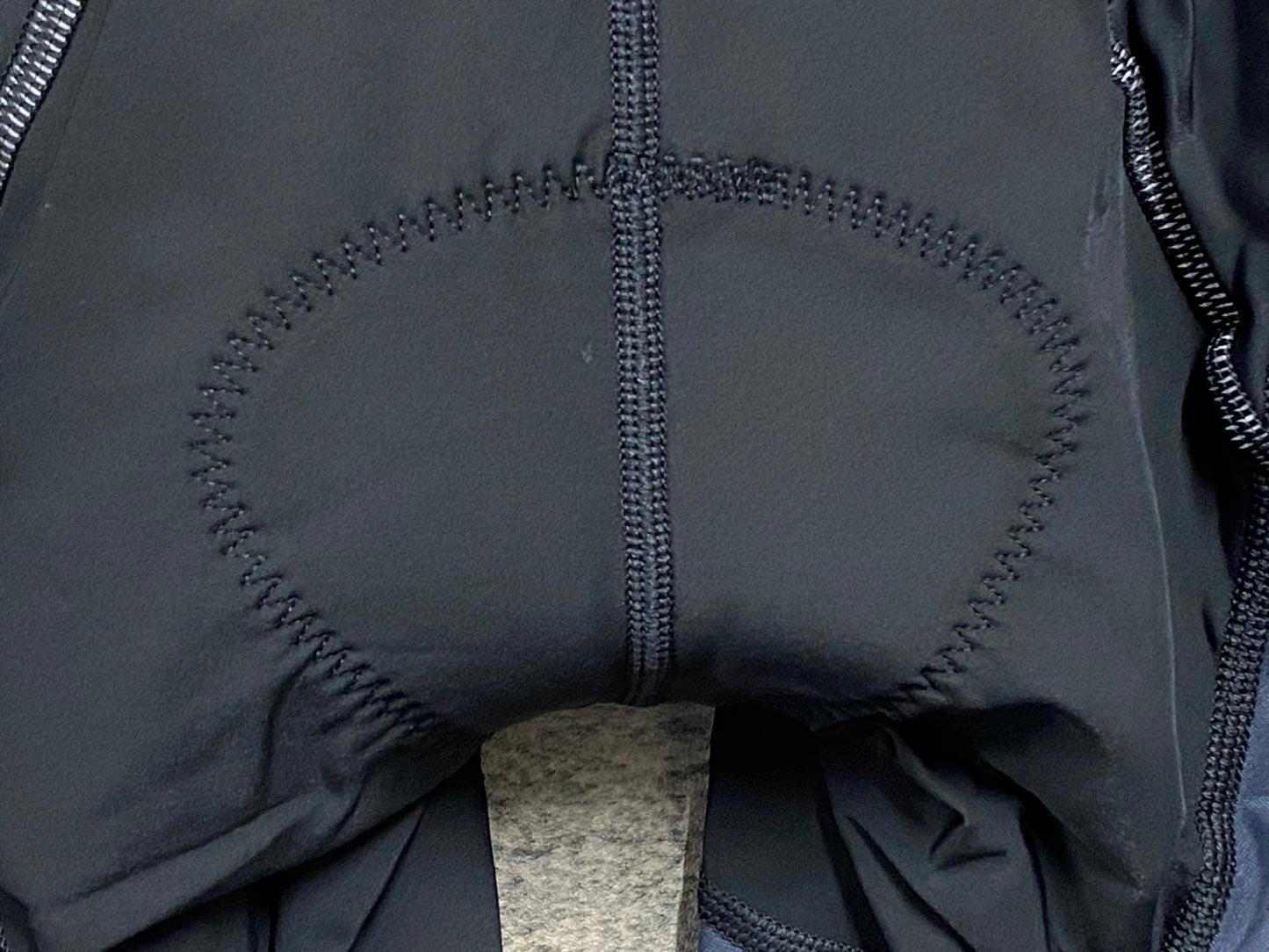 IW955 スキンズ SKINS DNAmic トライアスロン スキンスーツ S ブラック フロントジップ