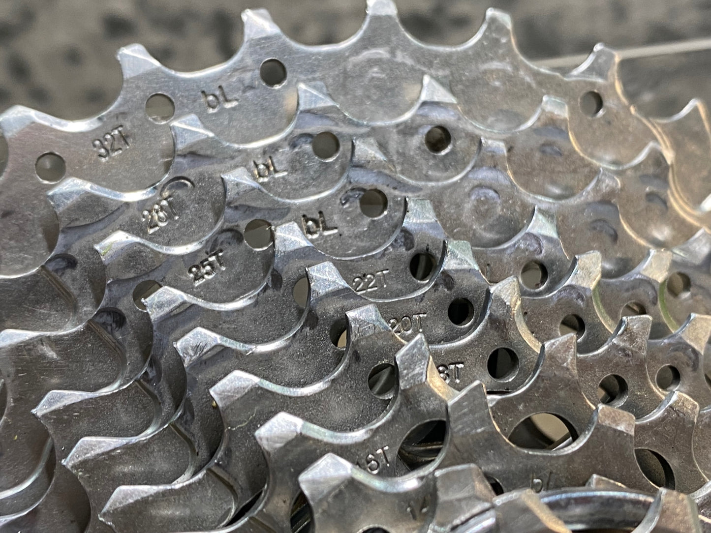 HH449 シマノ SHIMANO CS-HG500-10 スプロケット 10S 11-32T