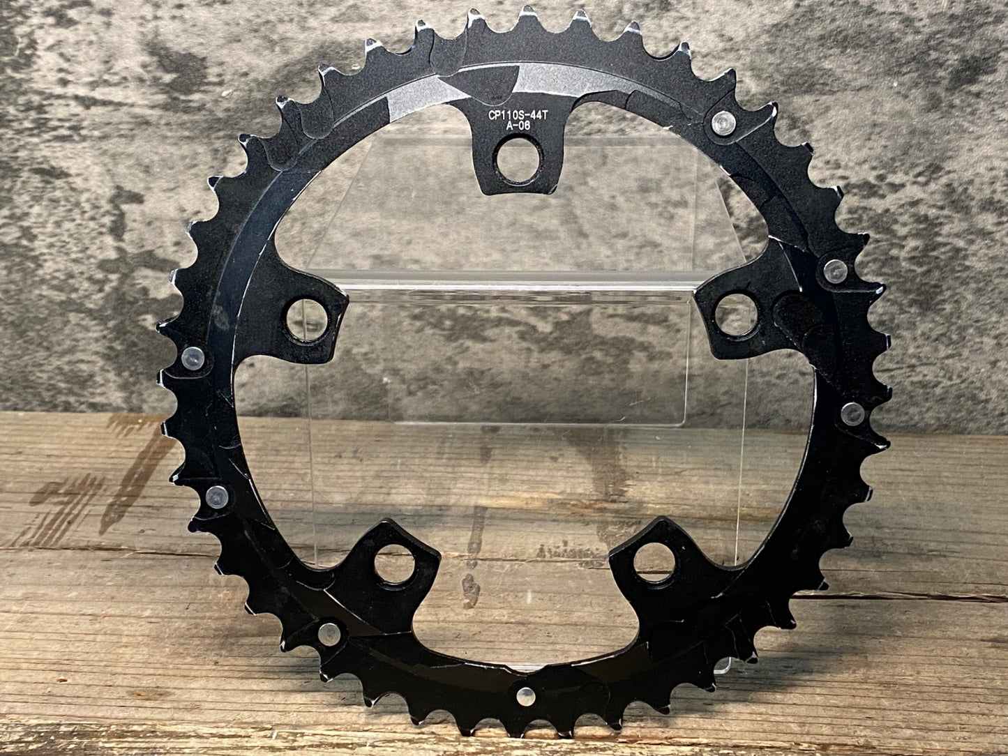 IV013 スギノ sugino チェーンリング 44T PCD110
