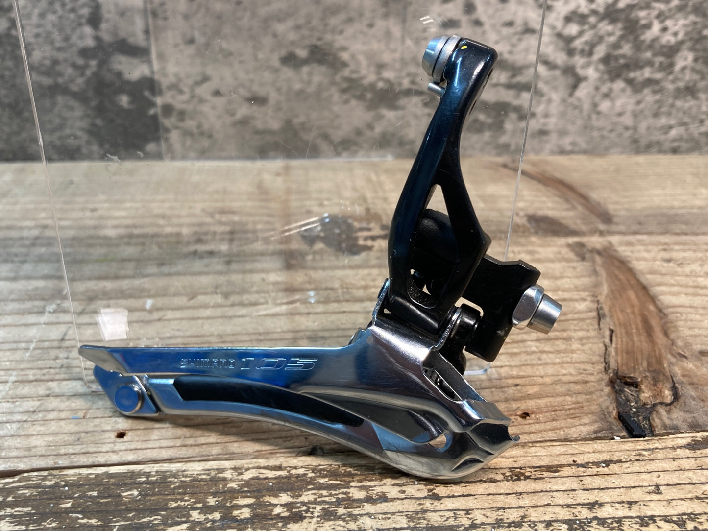 IZ393 シマノ SHIMANO 105 FD-5800 フロントディレイラー 2S 直付