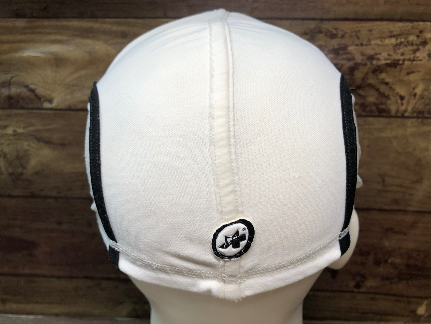 IN382 アソス Assos ビーニーキャップ 白