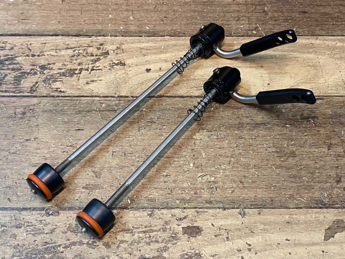 IL542 ポールコンポーネント PAUL COMPONENT QUICK RELEASE SKEWER 黒 前後セット ※リア側エラー品、刻印不良