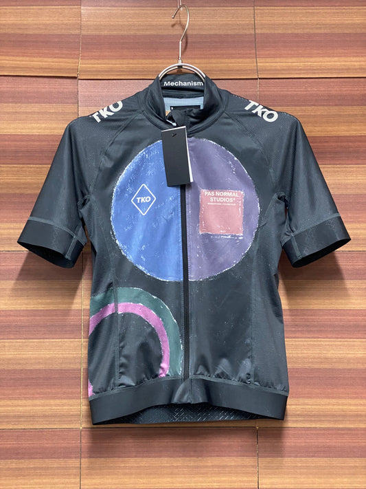 IU943 パスノーマルスタジオ PAS NORMAL STUDIOS T.K.O MECHANISM JERSEY 半袖 サイクルジャージ 黒 総柄 S