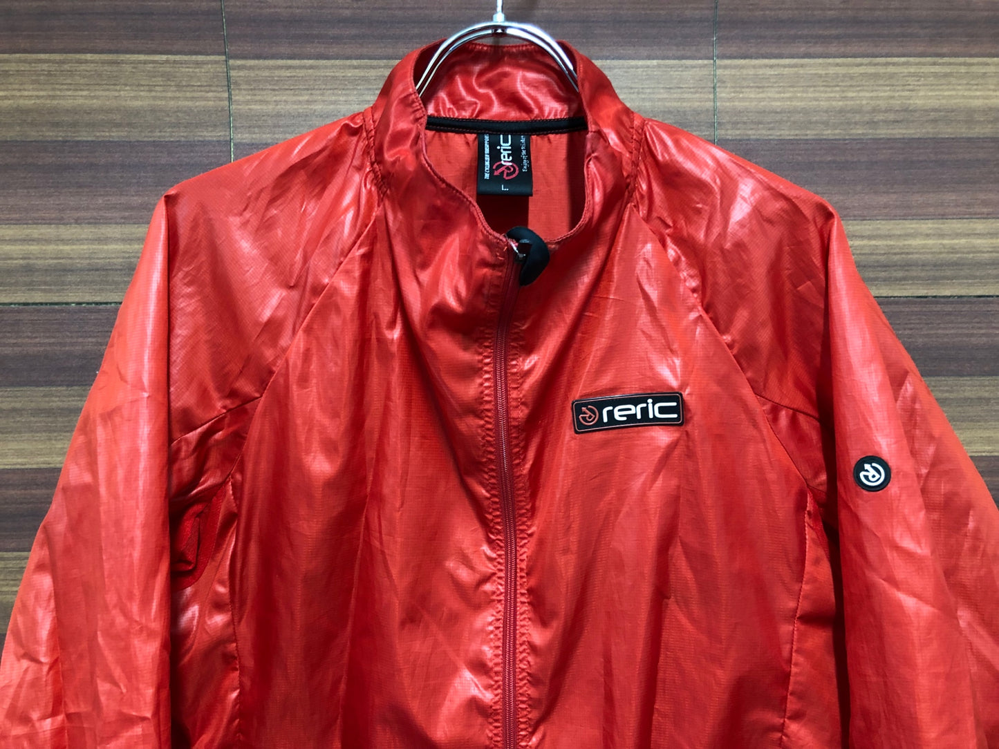 IQ340 レリック reric 長袖ウィンドブレーカー 赤 L