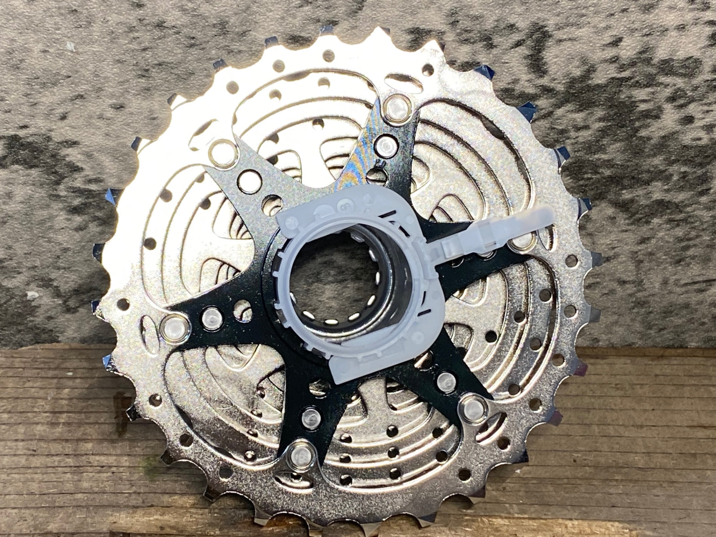 IO748 シマノ SHIMANO 105 CS-R7000 スプロケット 11-28T 11S