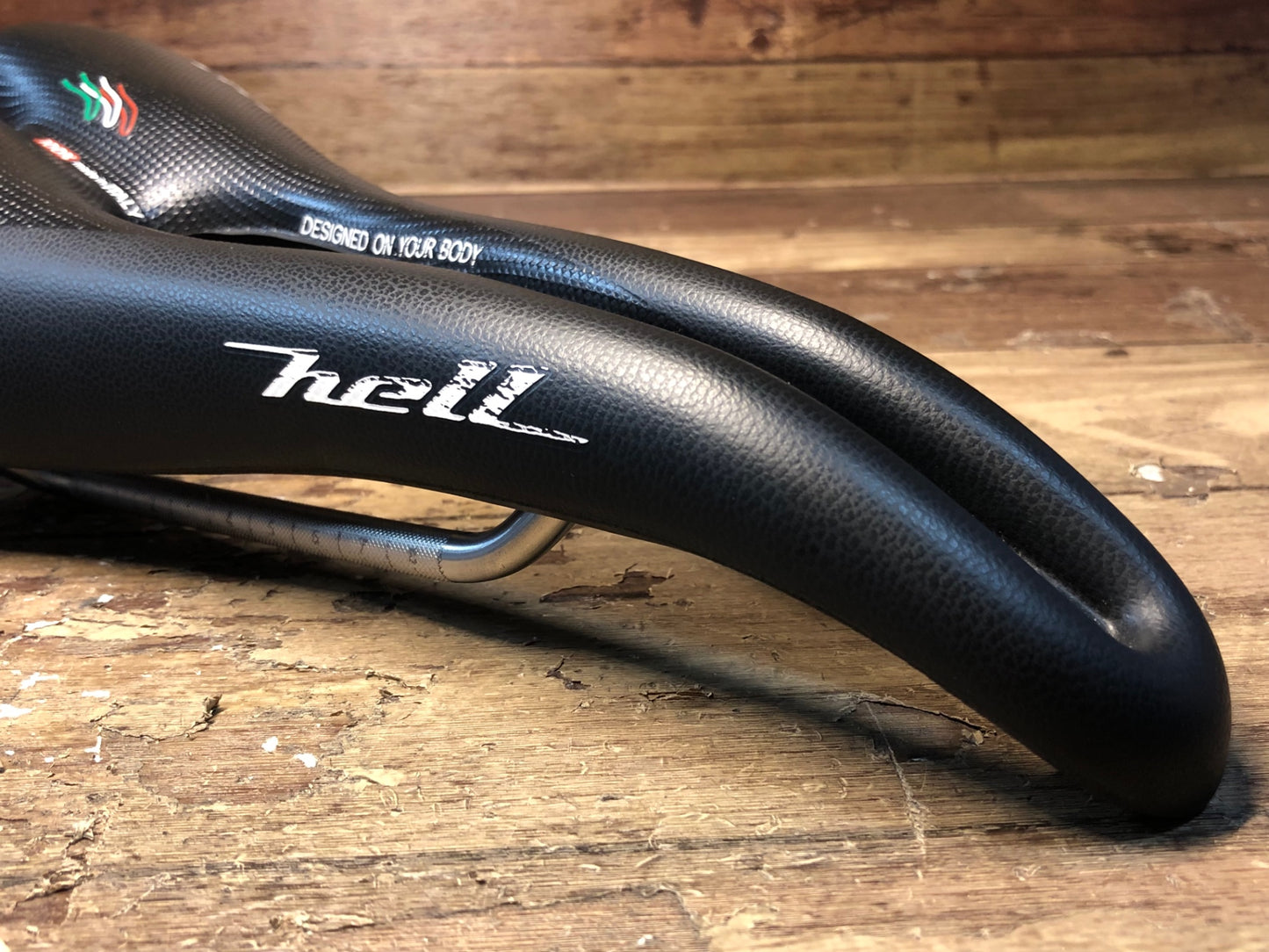 ID756 SELLE SMP ヘル HELL サドル 黒 ステンレスレール