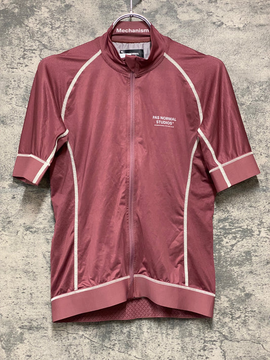 JC407 パスノーマルスタジオ Pas Normal Studios Men's Mechanism Jersey 半袖 サイクルジャージ ダスティモーヴ M
