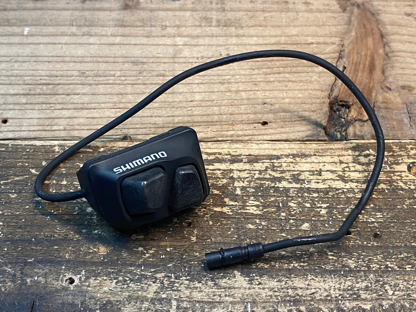 IW673 シマノ SHIMANO SW-R600 Di2 シフトスイッチ