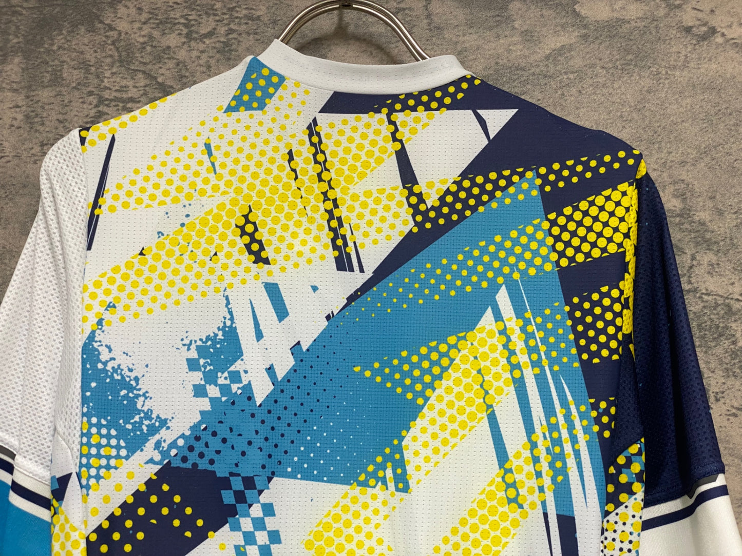 IZ210 パールイズミ PEARL iZUMi 半袖 サイクルジャージ 白 紺 黄 L