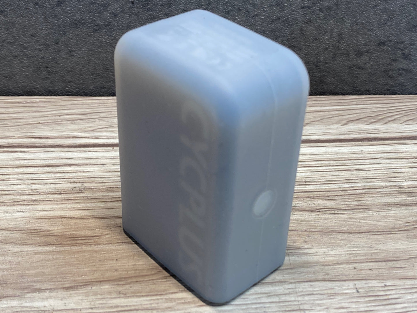 IS799 CYCPLUS TINYPUMP CUBE 電動 携帯ポンプ ※動作確認済み