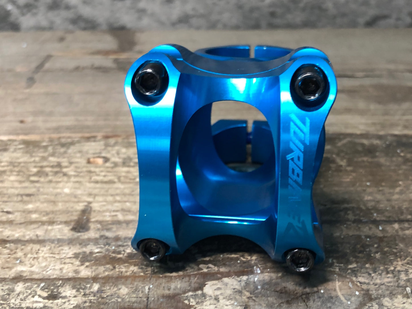 IY785 レース RACEFACE CNC アルミステム 青 50mm Φ35.0 OS
