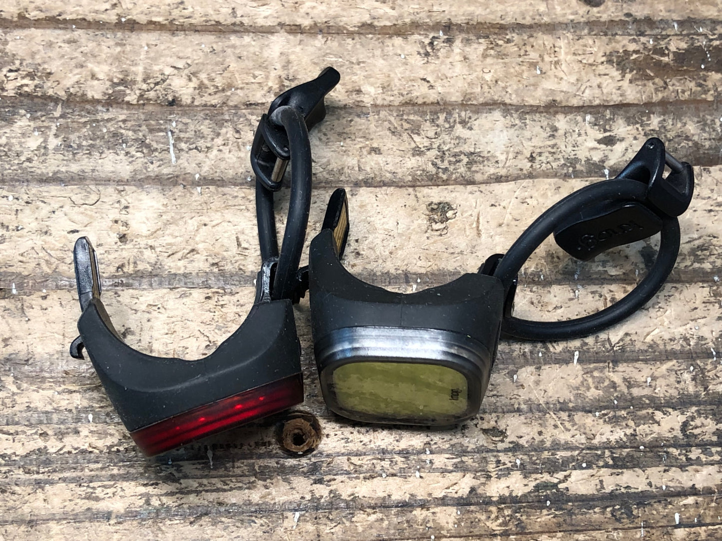 IN708 ノグ knog BLINDER MINI 前後ライト 黒 点灯確認済み フロントCROSS リアSKULL