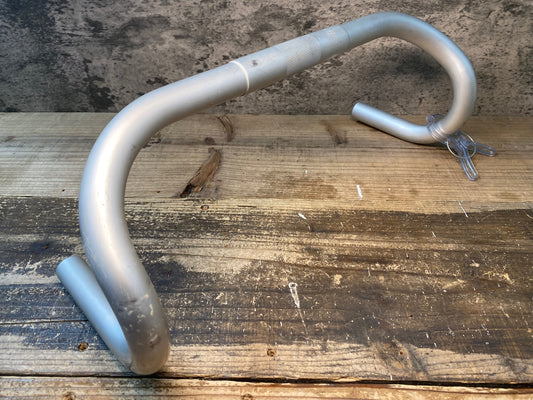 IX863 チネリ Cinelli ジロ・ディタリア GIRO D`Italia アルミ ドロップハンドル Φ26.0 エンド400