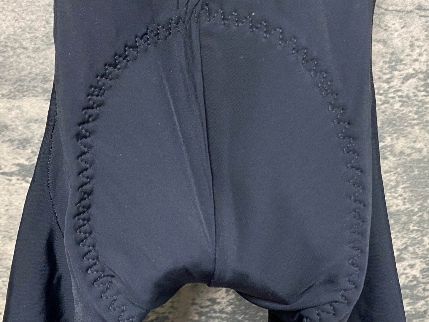 IZ133 スペシャライズド SPECIALIZED ビブショーツ 黒 S ※タグカット