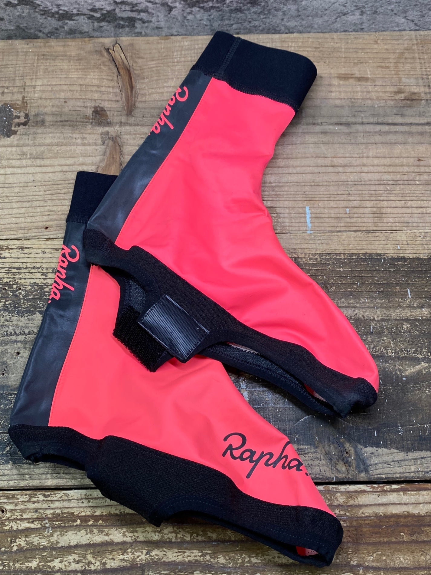 JC623 ラファ Rapha WET WEATHER OVERSHOES シューズカバー ピンク M