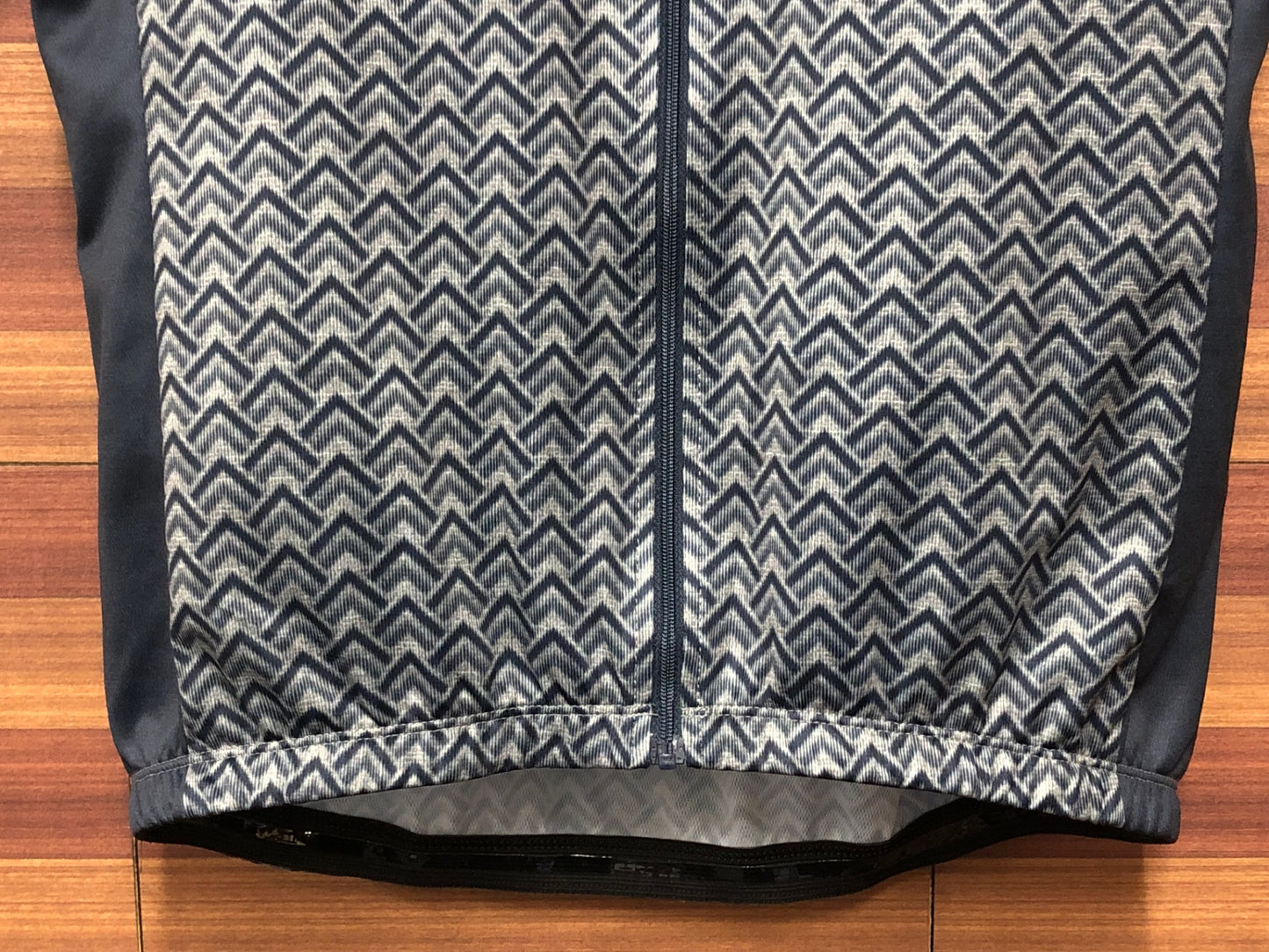 IO227 カペルミュール kapelmuur 半袖サイクルジャージ グレー紺 L