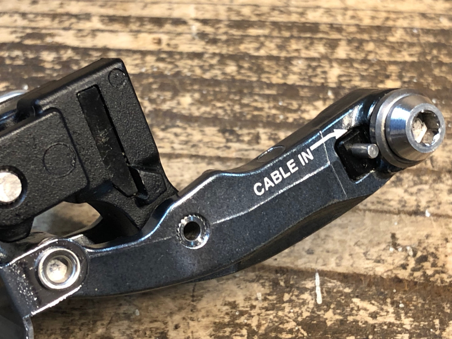 JA578 シマノ SHIMANO ティアグラ Tiagra FD-4700 フロントディレイラー 直付