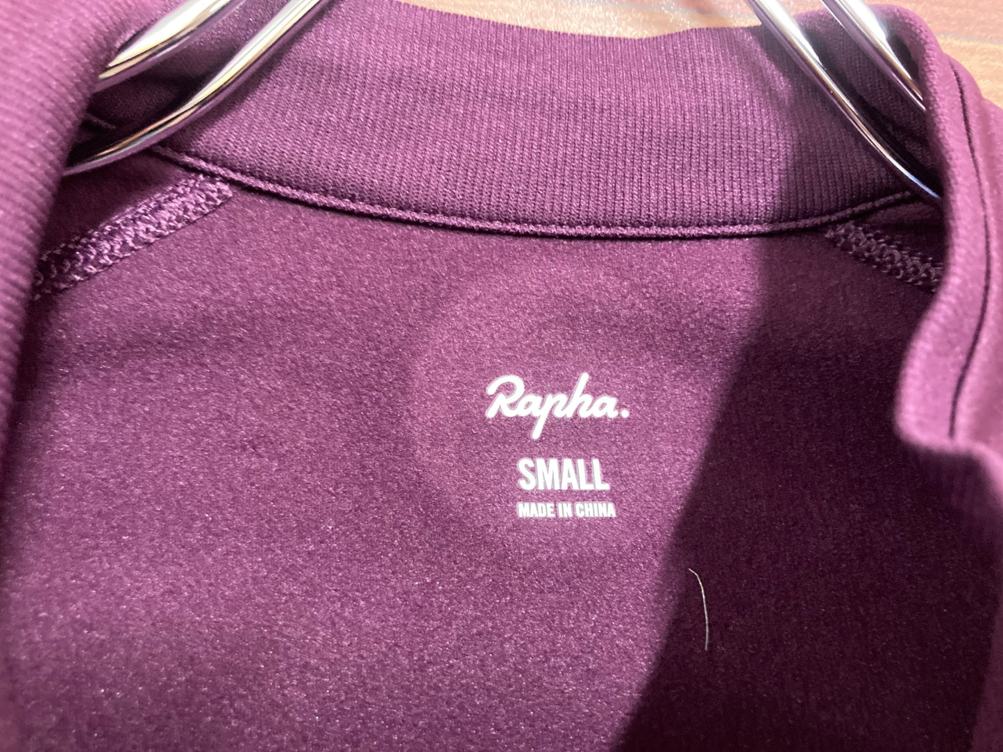 HW641 ラファ Rapha CORE LONG SLEEVE JERSEY 長袖 サイクルジャージ 紫 S 裏起毛 ※染み