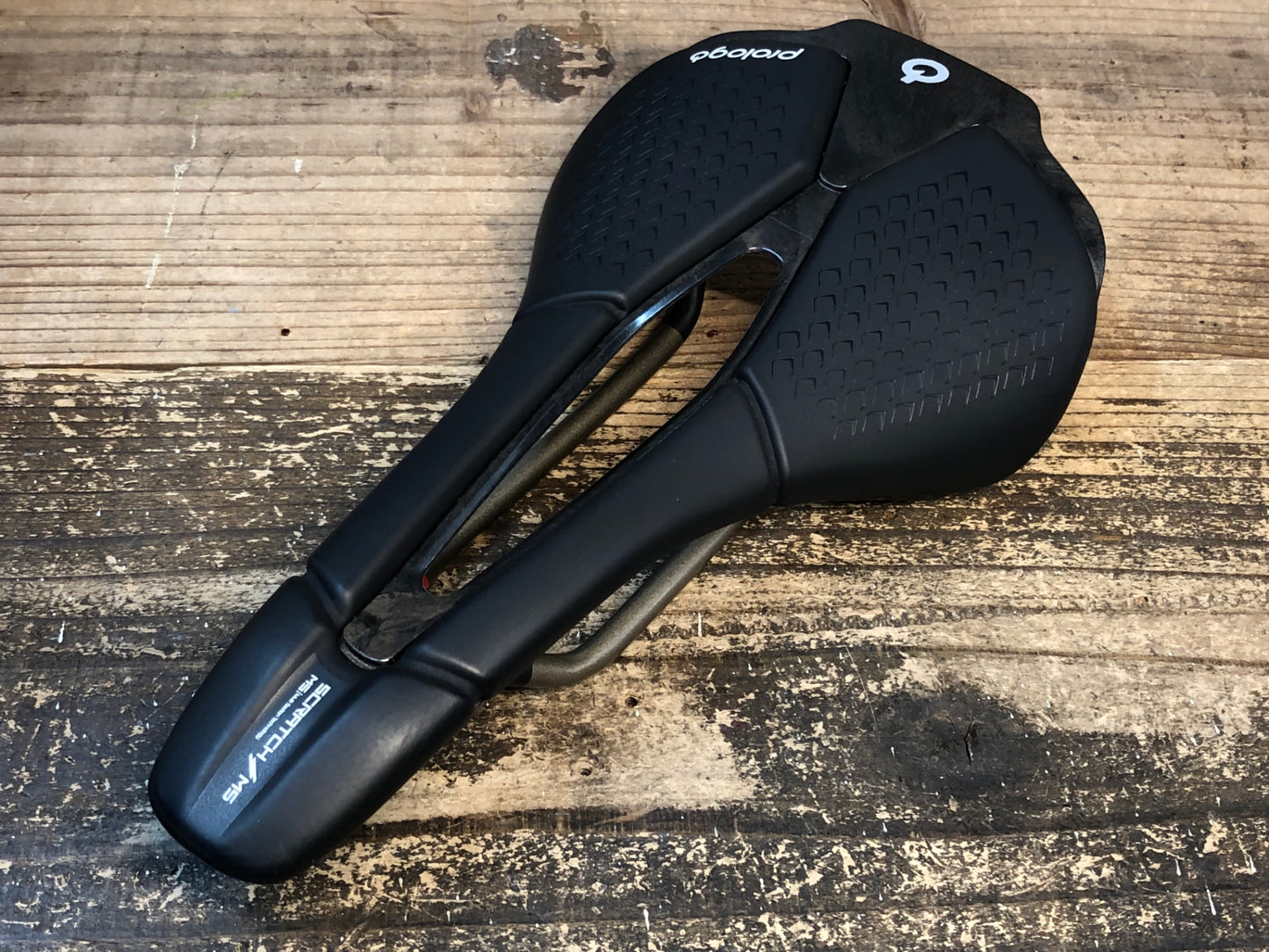 JC141 プロロゴ prologo スクラッチ SCRATCH MS サドル 黒 TiroXレール