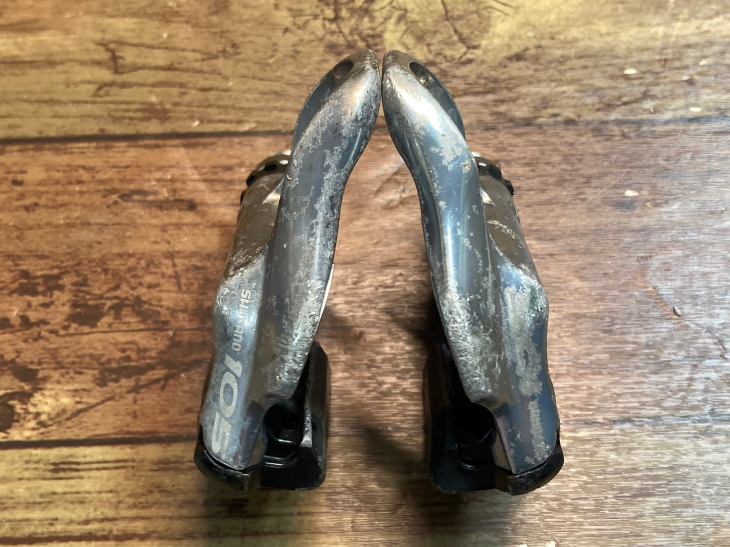 IS370 シマノ SHIMANO 105 PD-5601 ビンディングぺダル SPD-SL シルバー 錆