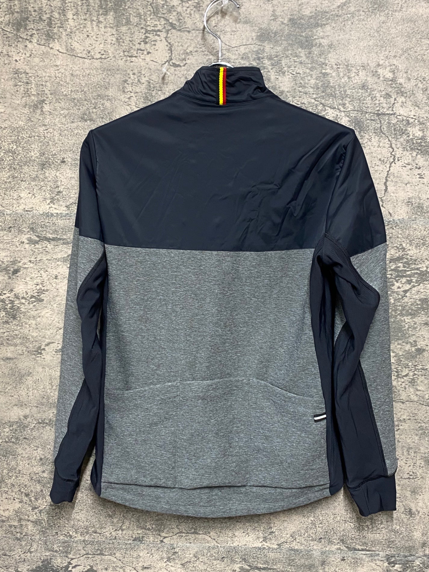 JB435 カペルミュール Kapelmuur 長袖サイクルジャケット 裏起毛 Mサイズ 灰黒色