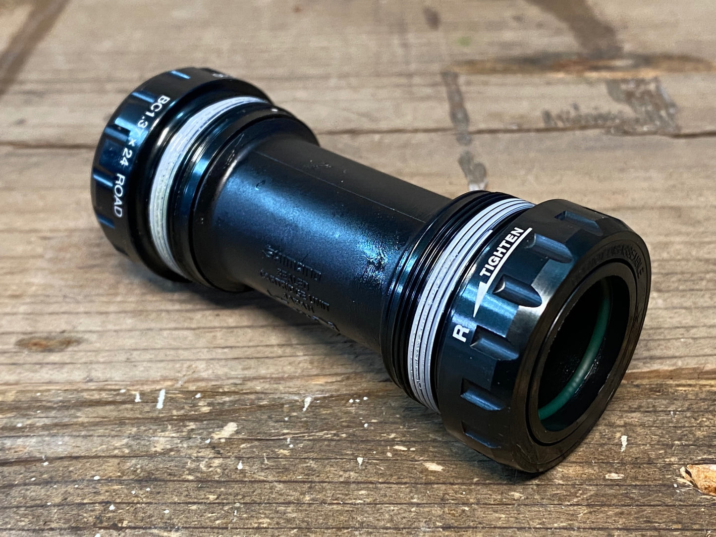 IP720 シマノ SHIMANO デュラエース DURA-ACE SM-BB9000 ボトムブラケット 68mm