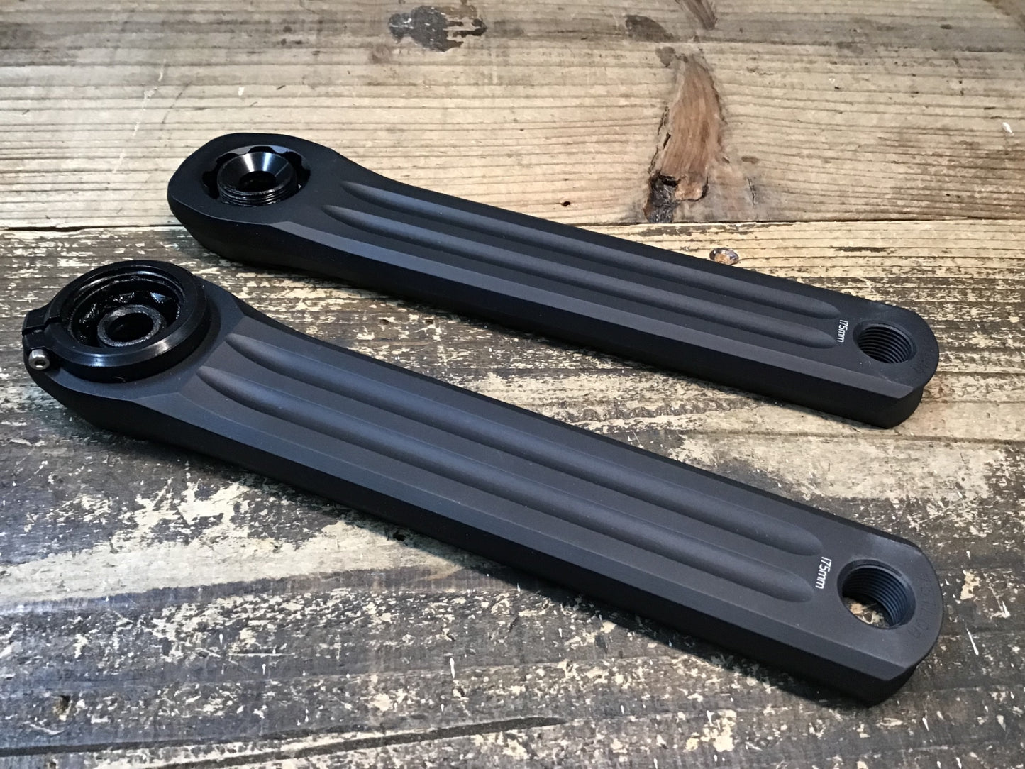 JA864 ローター ROTOR ALDHU クランクアーム 175mm Φ24用