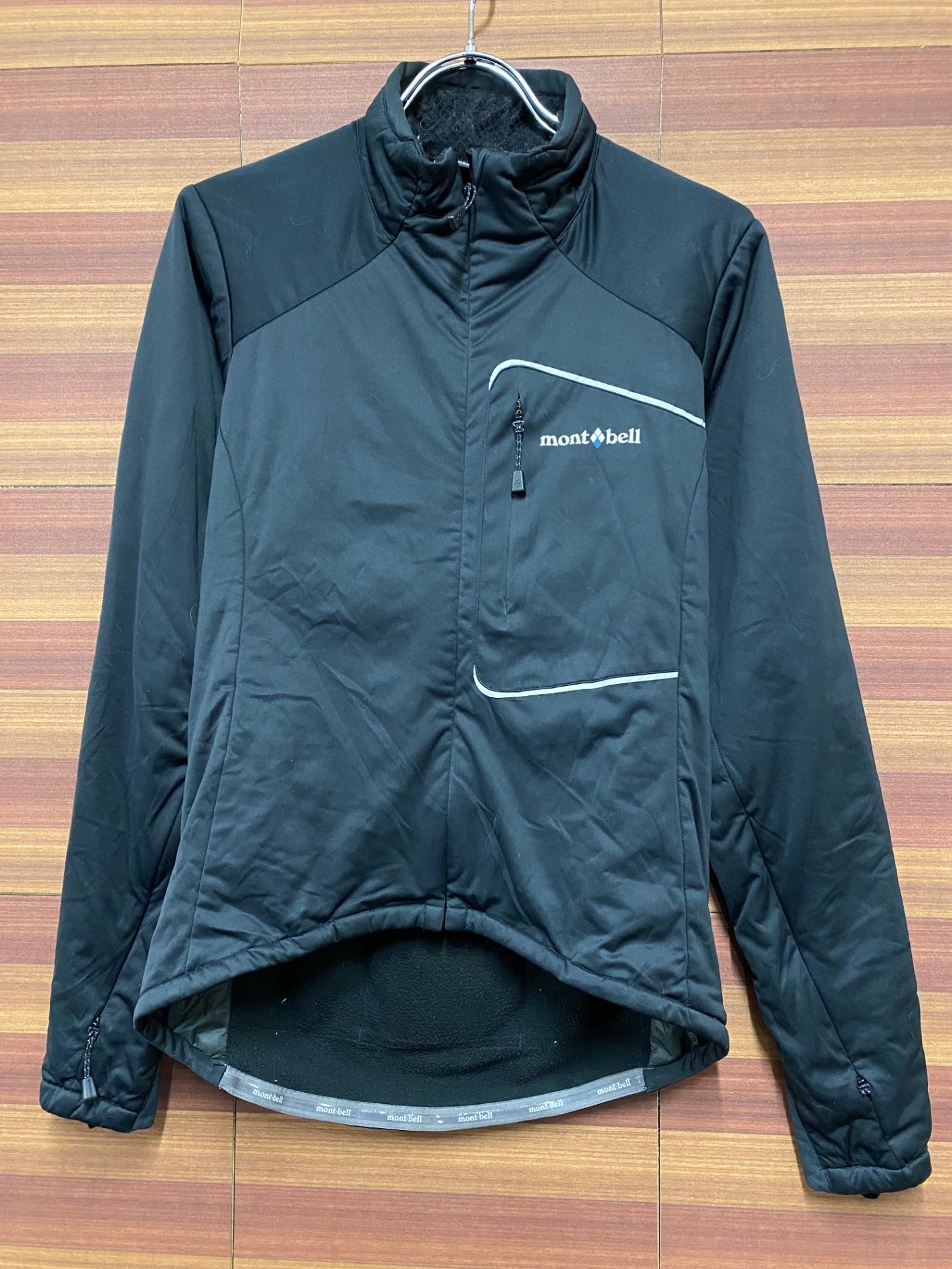 IN563 モンベル mont-bell 長袖 サイクルジャケット 黒 XS 裏起毛 中綿 ※動物の毛