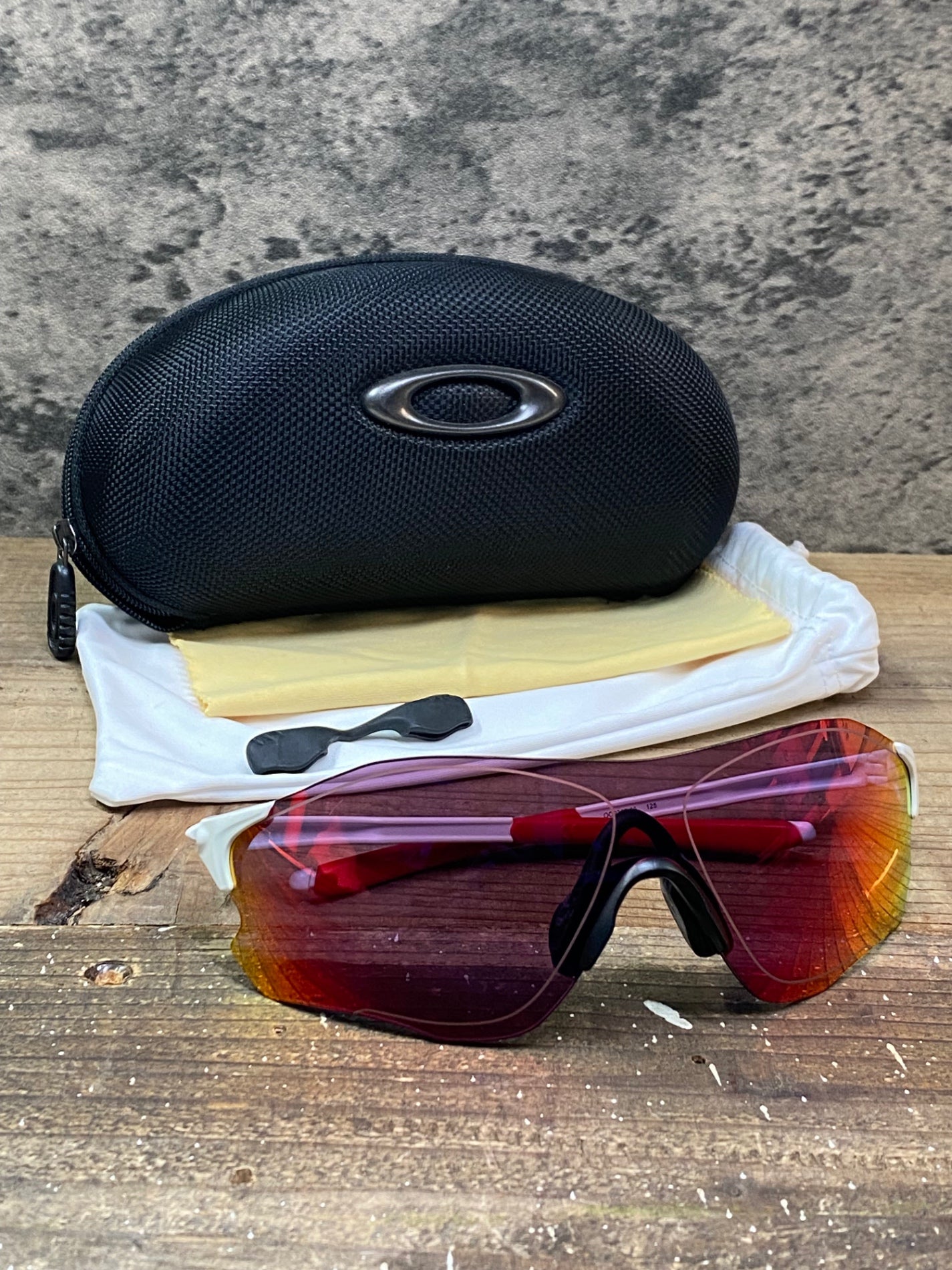 IN544 オークリー OAKLEY EV ZERO サングラス アイウェア 白 赤 PRIZMレンズ