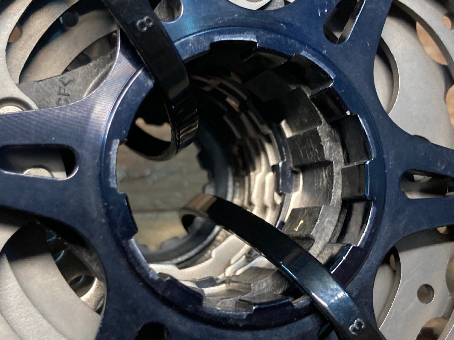 IE048 シマノ SHIMANO デュラエース DURA-ACE CS-R9100 スプロケット 11-25T 11S